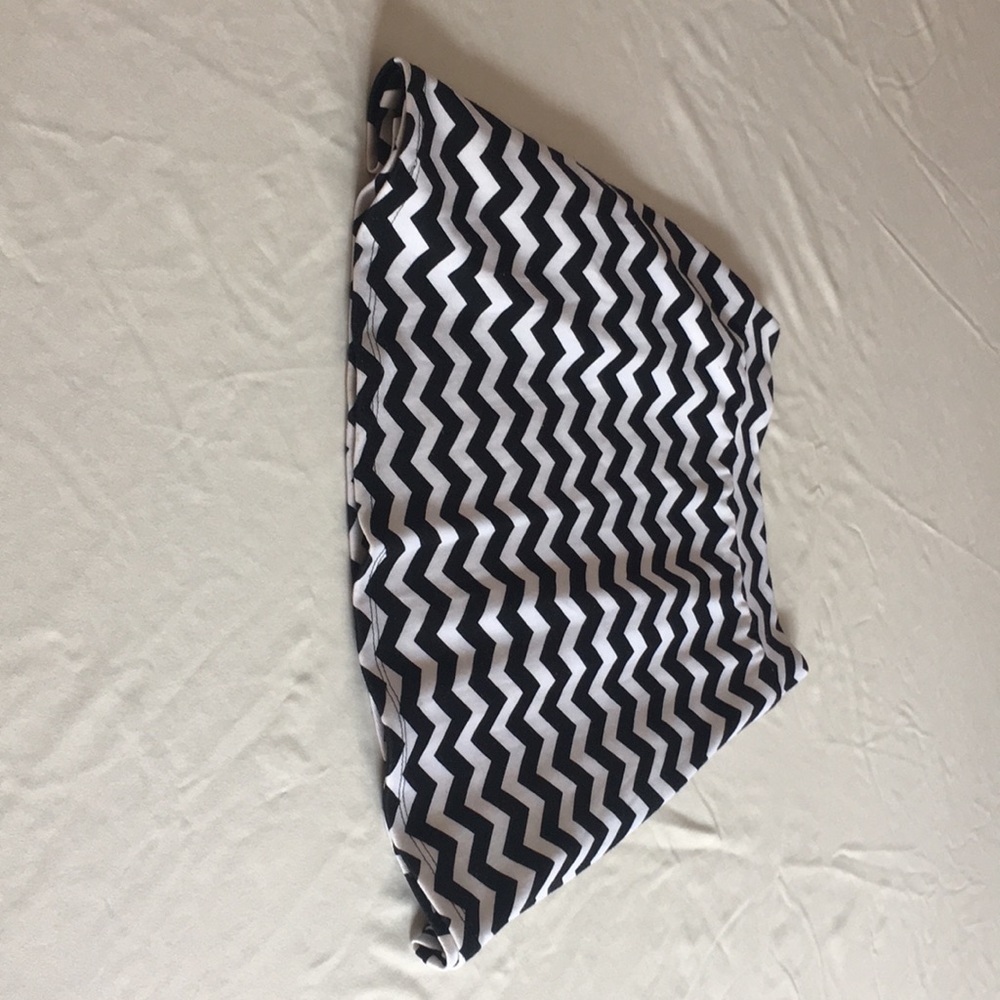 Annianna Chevron Skirt